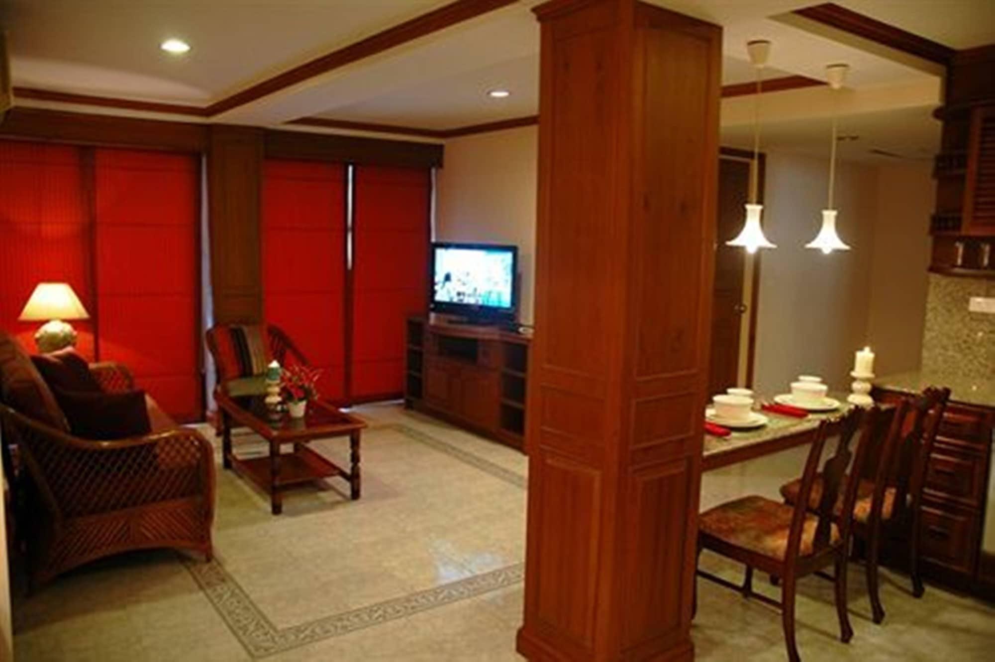 The Residence Garden Pattaya Exterior photo