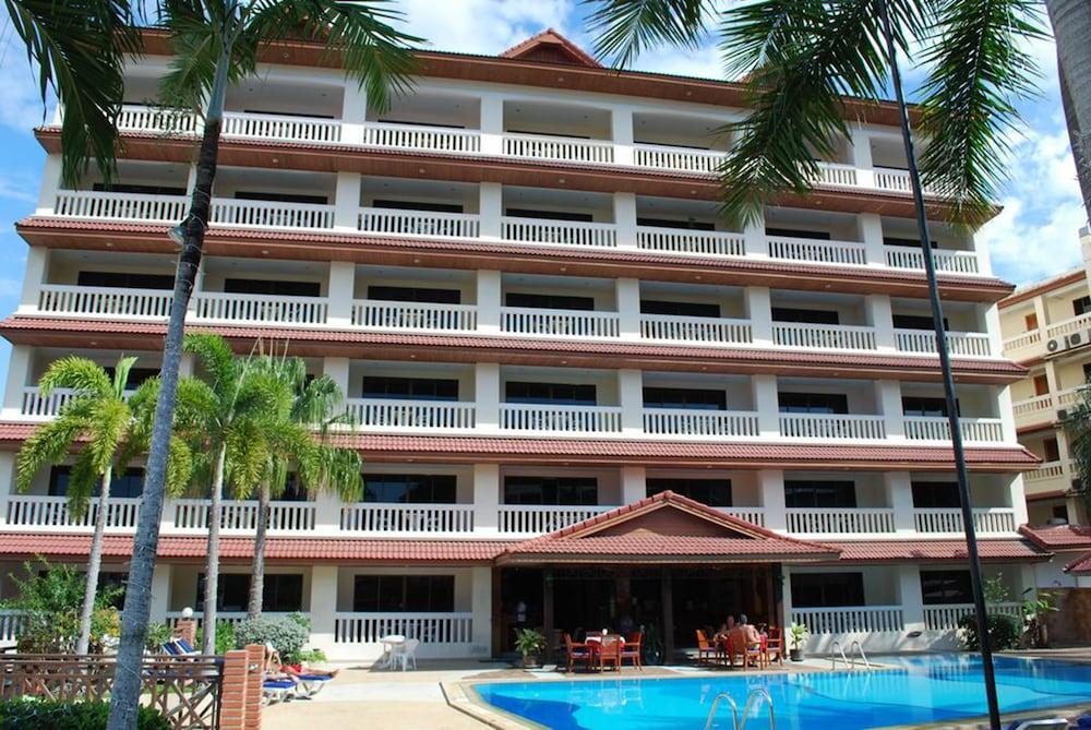 The Residence Garden Pattaya Exterior photo