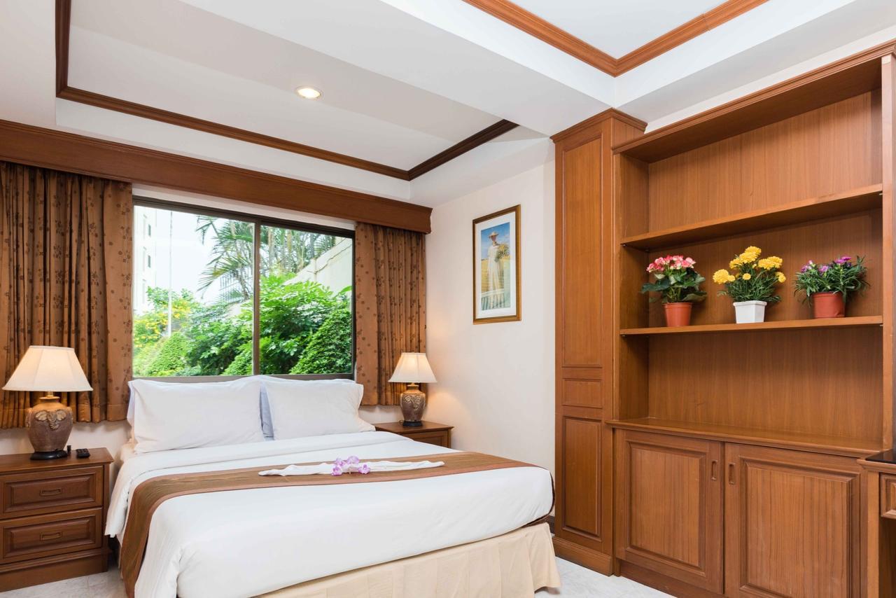 The Residence Garden Pattaya Exterior photo